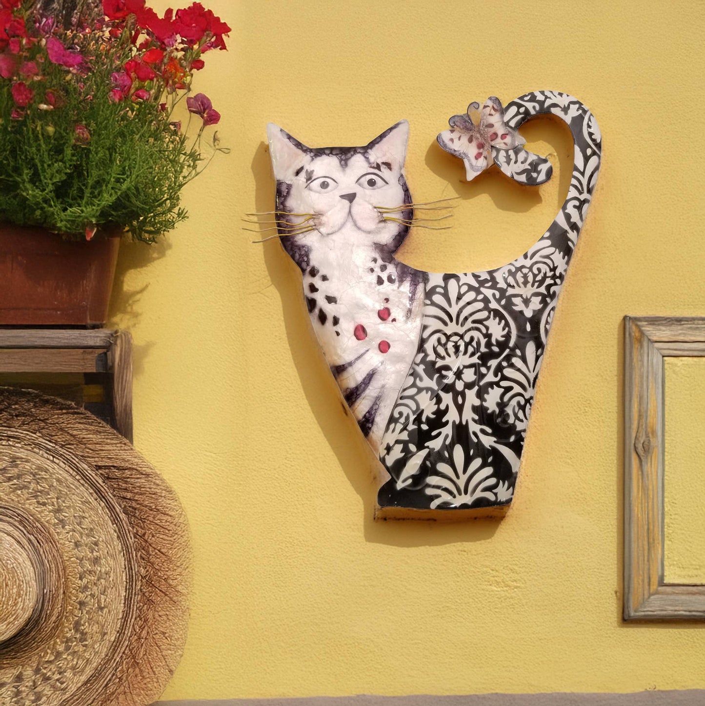 Eangee Home Design - Cat Wall Decor White And Black, Capiz & Metal, Outdoor Safe