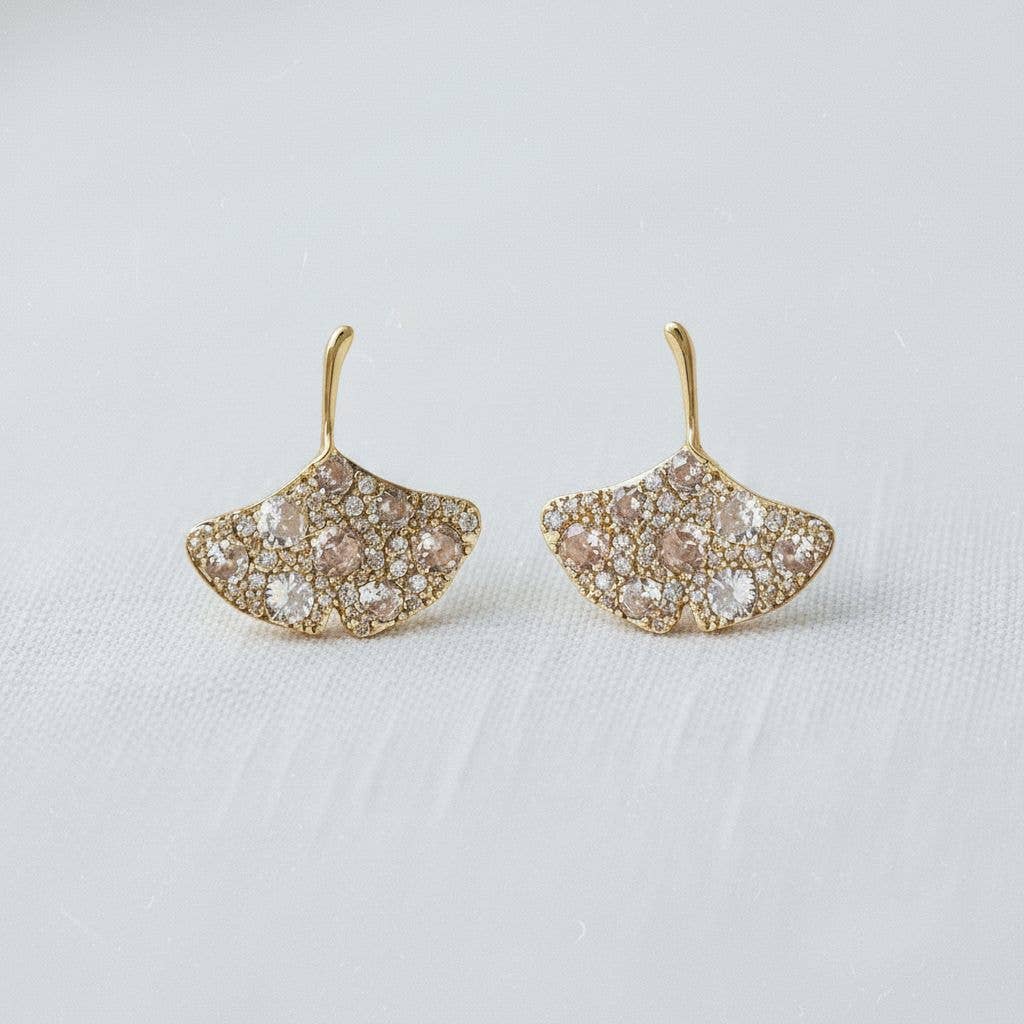 Ellemadera - Vintage Zircon Ginkgo Leaf Stud Earrings