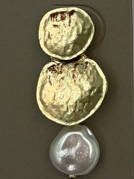 TWO FORTY TWO - CHIC - Textured Double Drop (gold/pearl) BER607