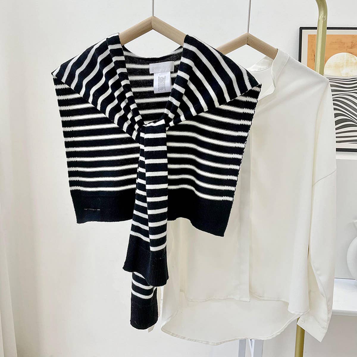 ACCITY - STRIPED KNITTED OUTER SHAWL_CWASC0758: White / (OS) 1