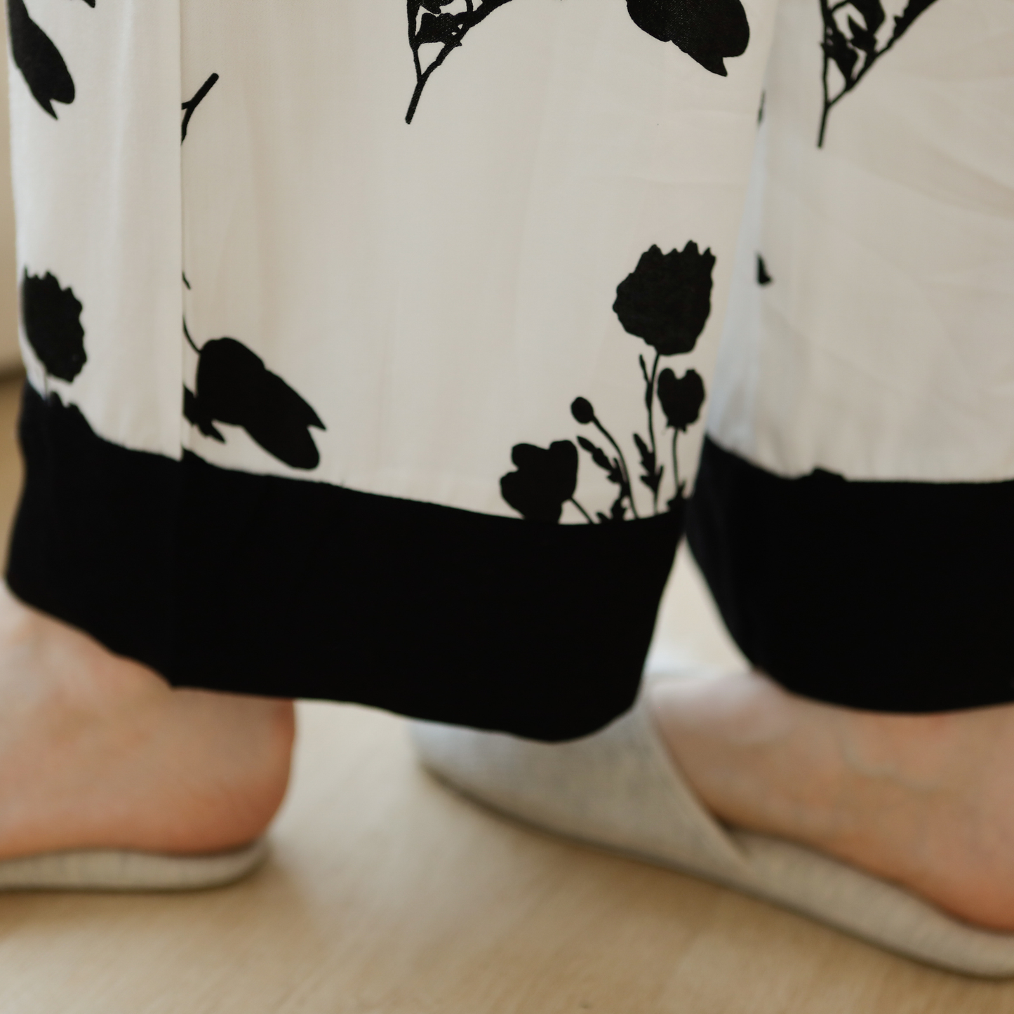 DrifWoo - Women Black & White Loungewear Set for Comfy Women Pajamas: S