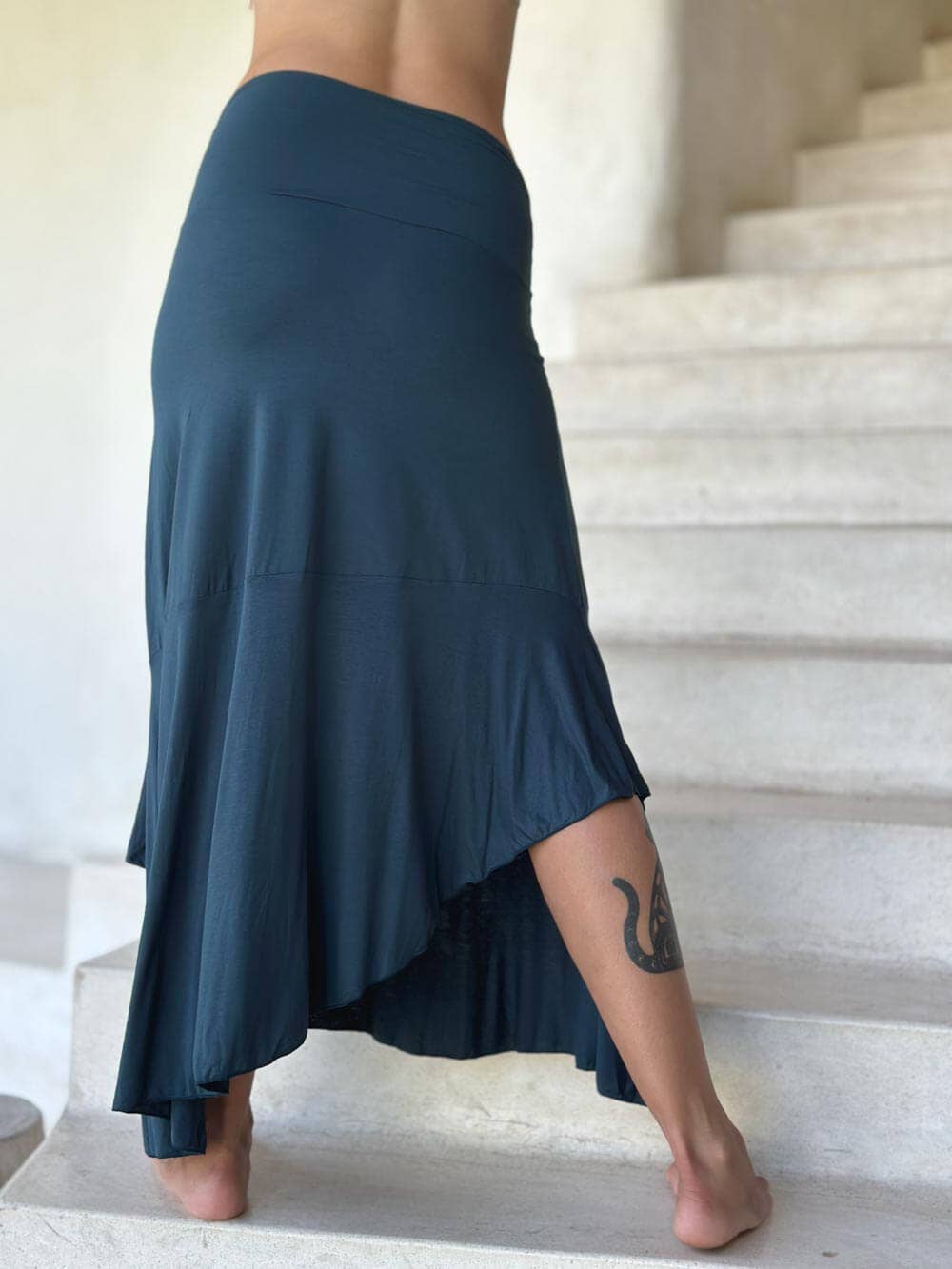 CARAUCCI - Asymmetrical Convertible Skirt: Navy / M