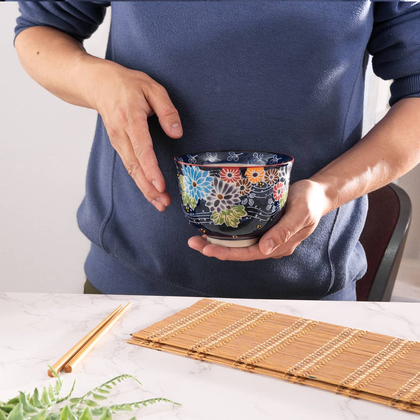 Urban Tokyo - Flora Mix Design 18oz 5.25"D Bowl With Chopsticks Set