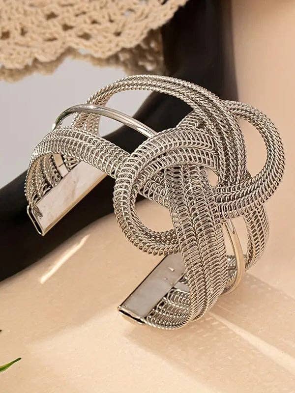 Elanora - Chains Hollow Bracelet Accessories: GOLD / One_size