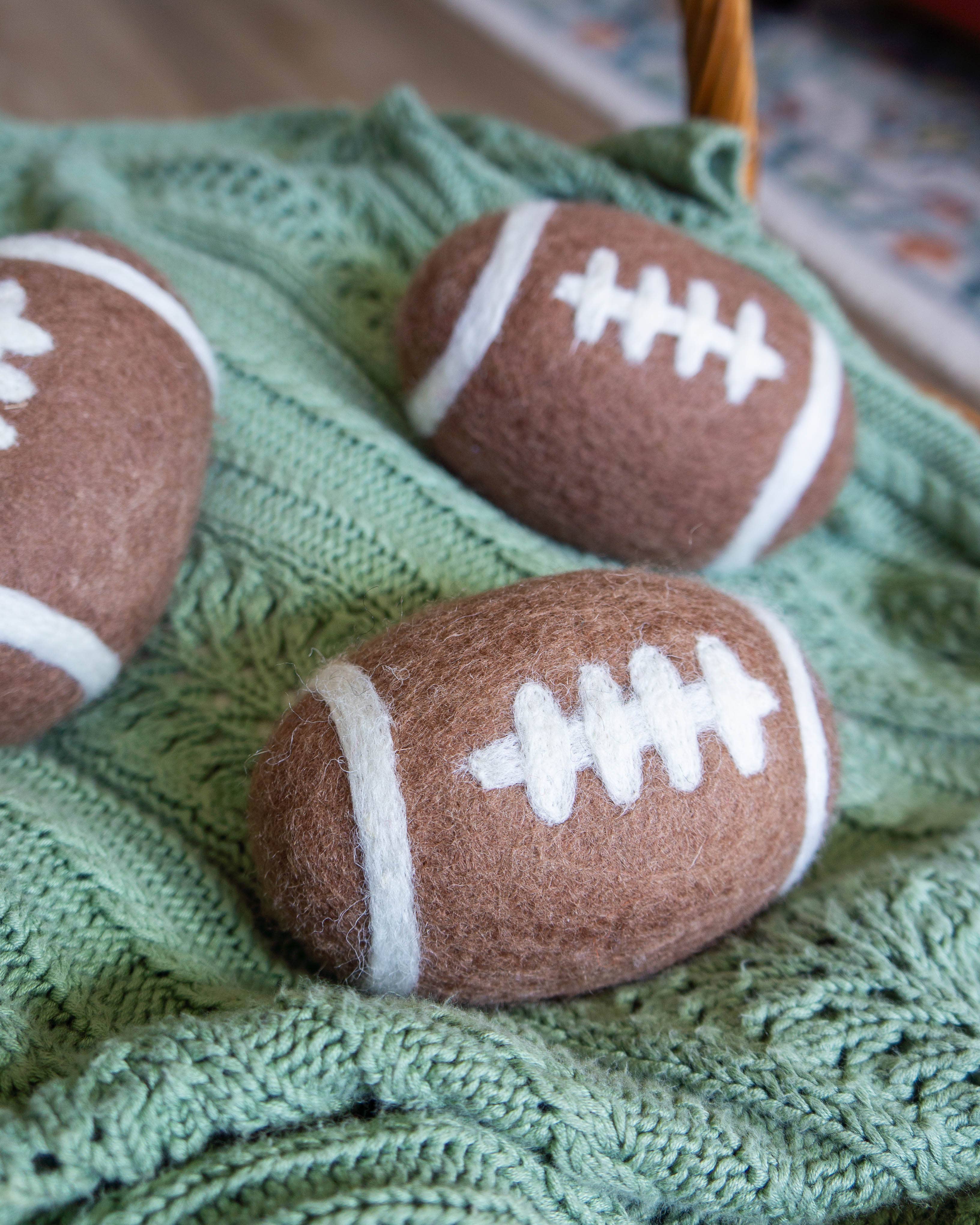 Football Eco Wool Dryer Balls - Game Day - Thumbnail 4