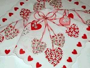 MOMENTS IN THYME - The Kiss Valentine Keepsake Hanky Card