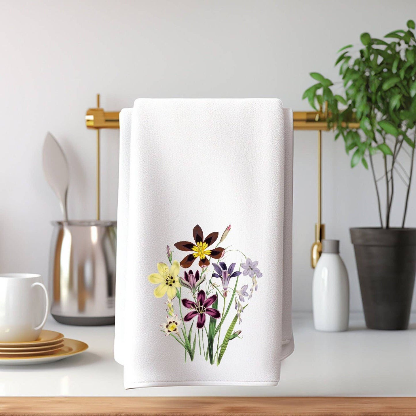 Fernville Creations - Wildflower Floral Hand Towels for Bath and Kitchen