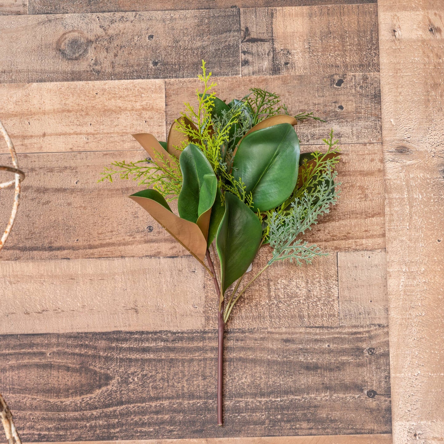 Mills Floral Company - Magnolia Evergreen Leaf Spray - 16 Inch