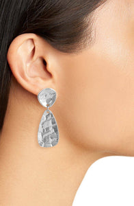 KARINE SULTAN - Crinkled drop earrings: Gold