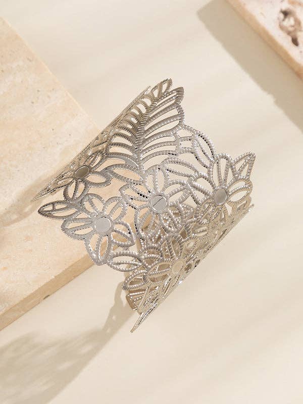 UZ Wholesale Store - Geometric Hollow Bracelet Accessories: GOLD / One_size