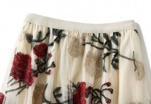 PEACH ACCESSORIES - SDK159 large embroidered RED roses skirt: Cream
