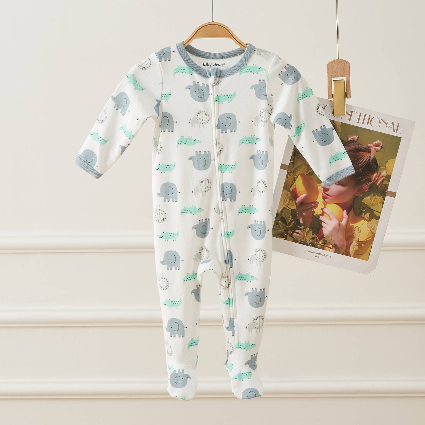 Lollipop Dreams - Safari Animals Pattern Zipper Footie Pajamas Romper: 3-6M