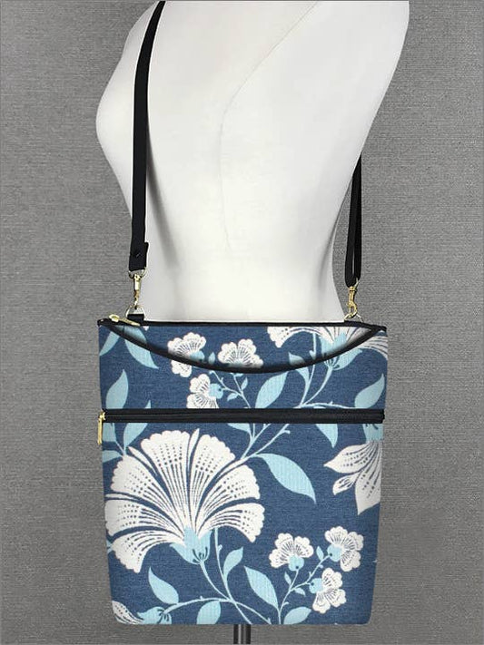 Danny K. Handbags - Maggie Purse: Trumpet Blue