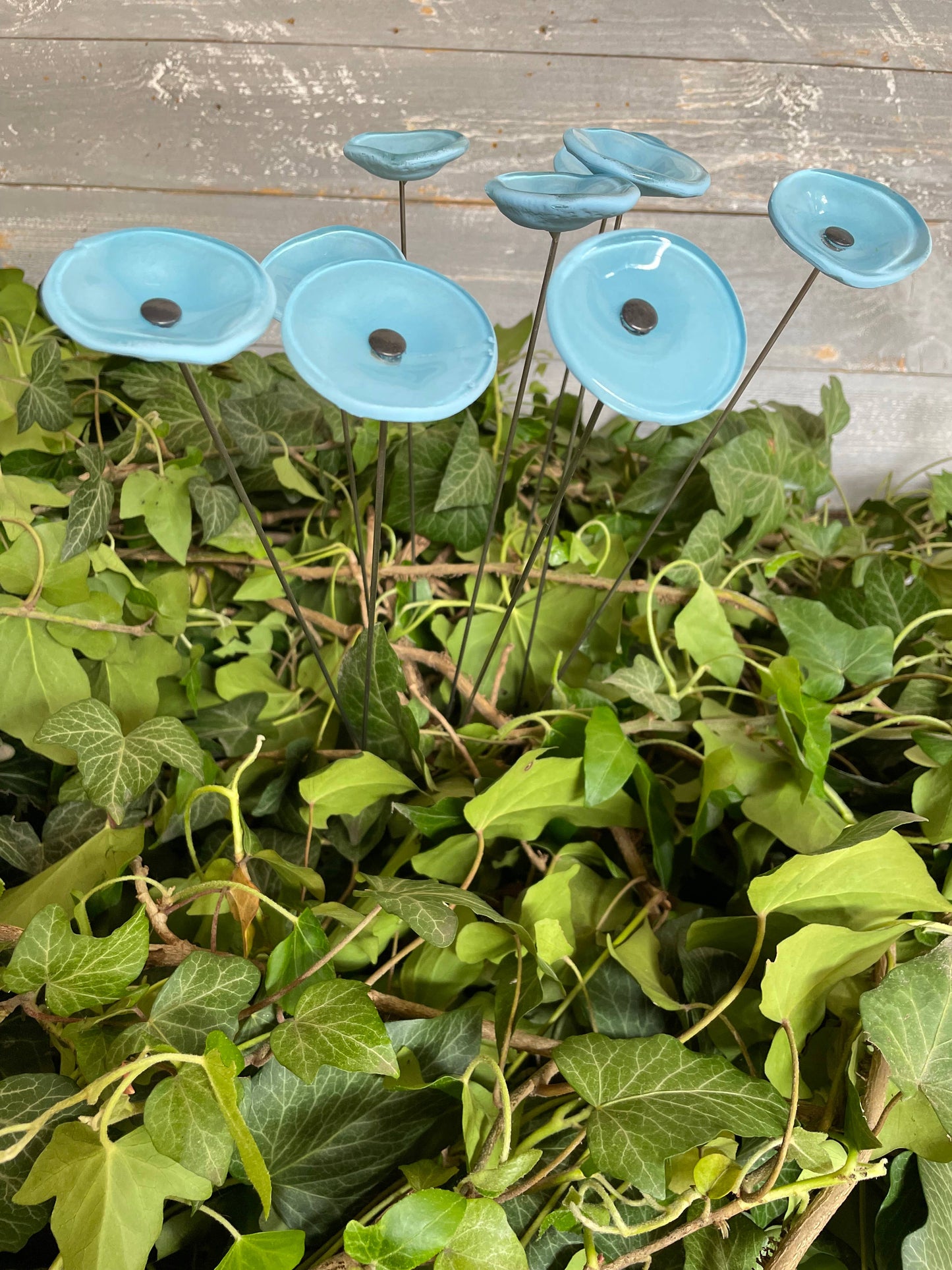 CARNEOL GLASS - Small Glass Flower For Inside In L.Blue