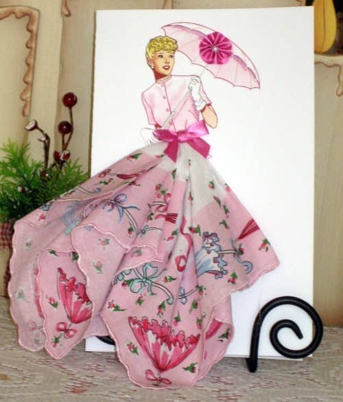 MOMENTS IN THYME - 1945 Mollie Parnis Day Dress Keepsake Hanky Card: Clear Sleeve