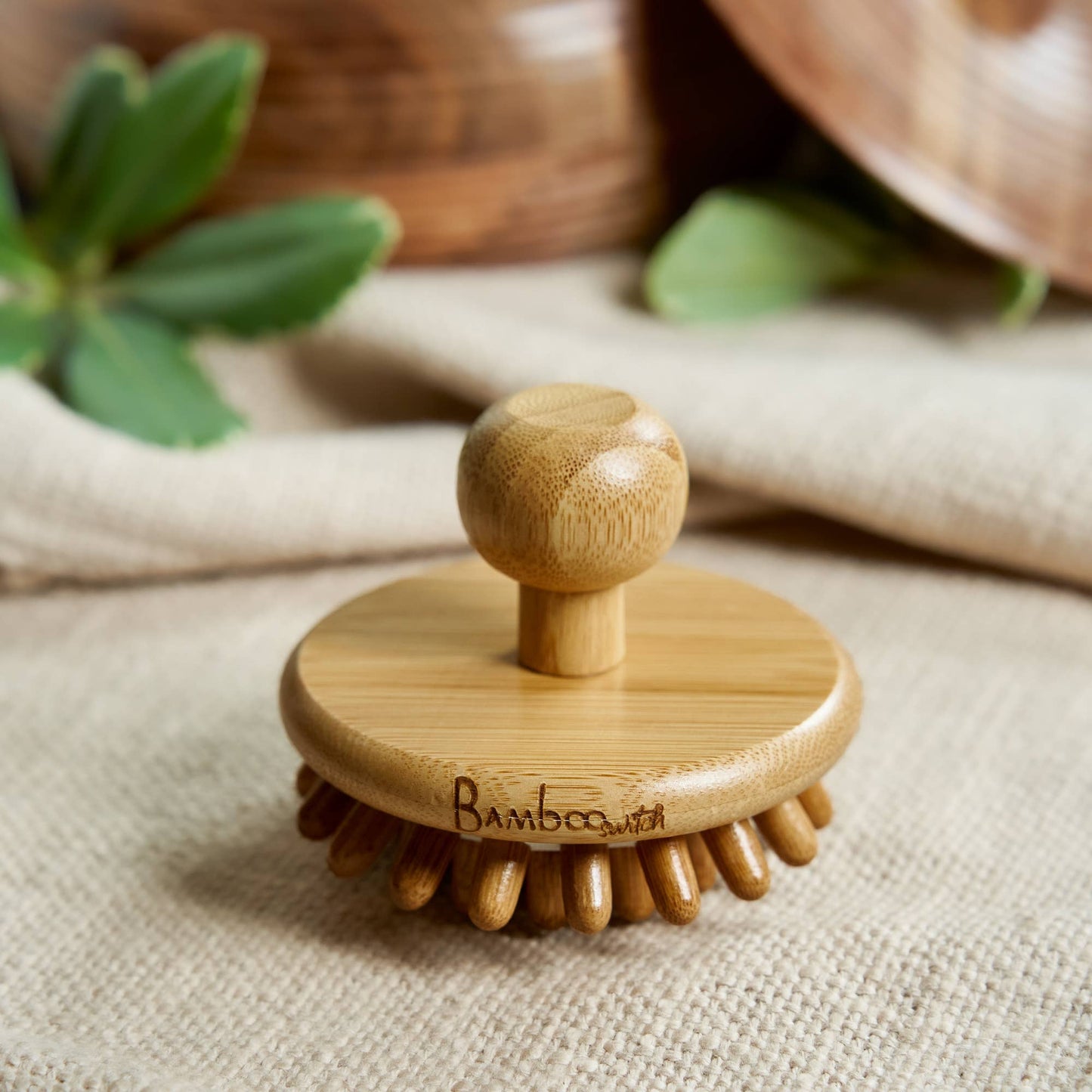 Bamboo Switch - Bamboo Stimulating Scalp Massager | Christmas Bestseller