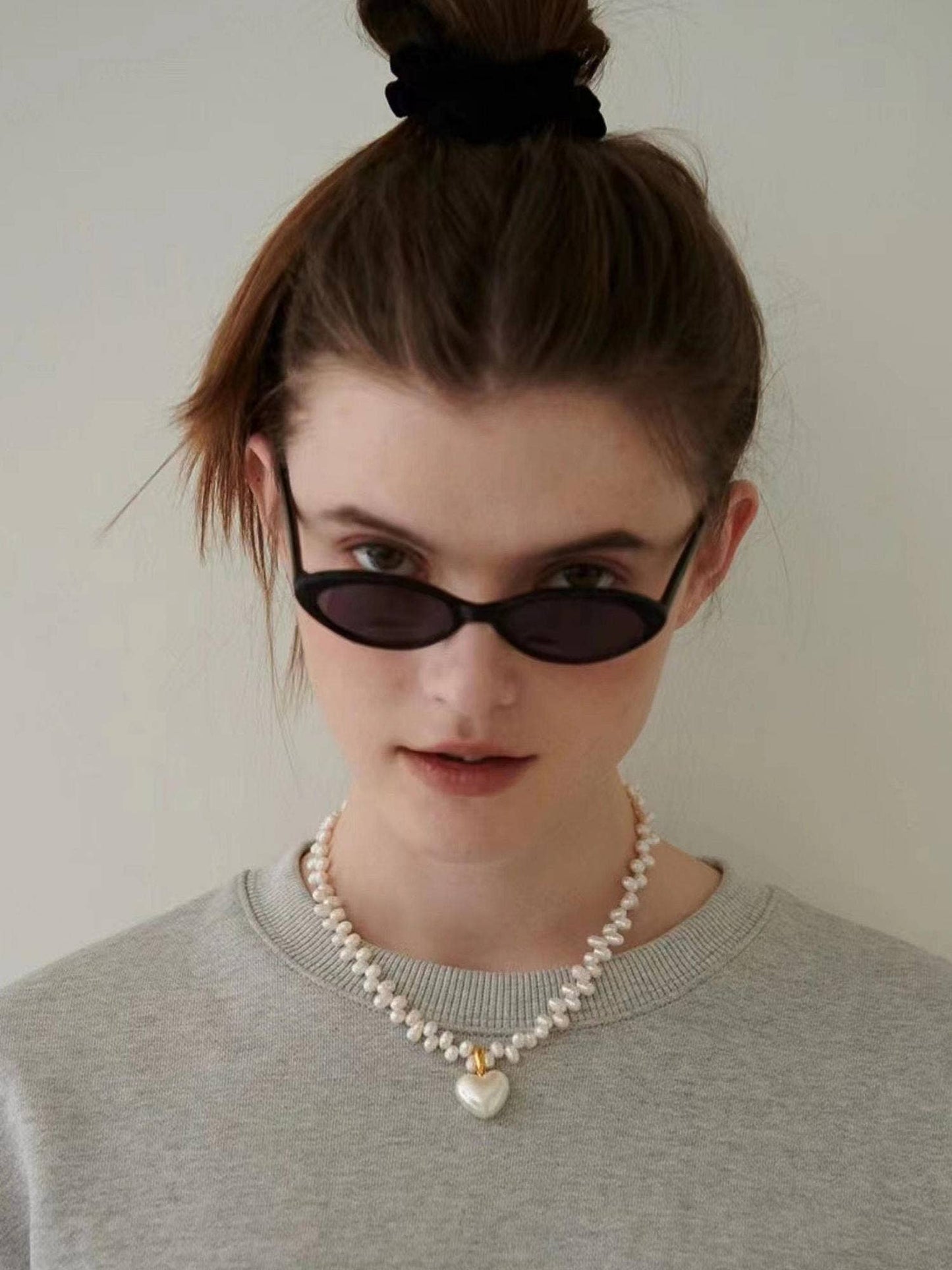 Flânerie by MAIQ - Agape 18K Gold Natural Pearl Heart Choker: Yellow Gold