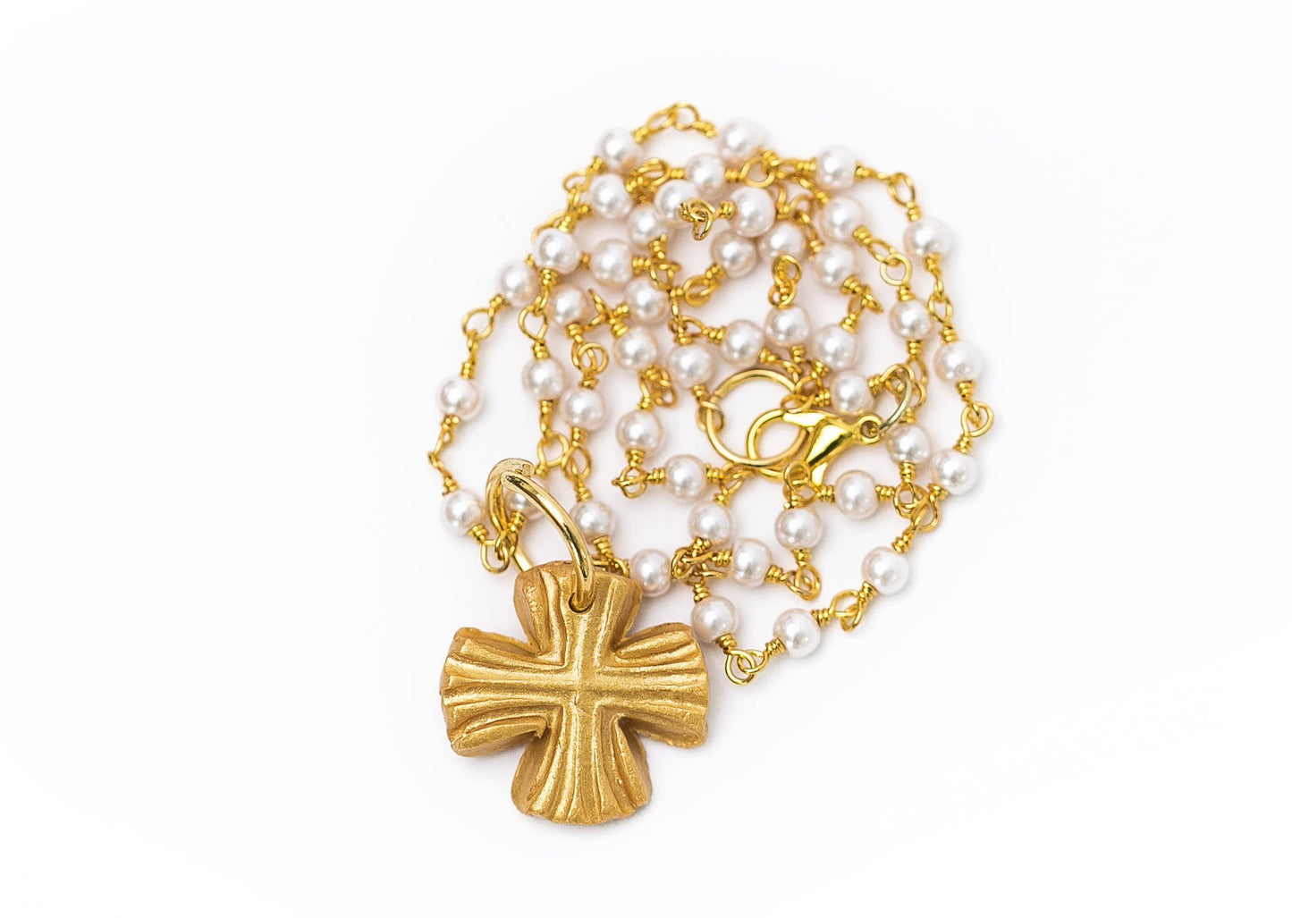 Hidden Truth Jewelry - Pearl Chain with Julia Blair Cross
