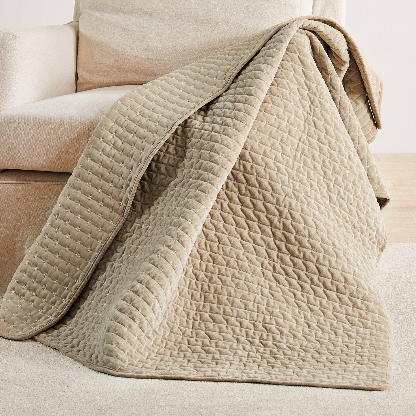 Levtex Home - Velvet Stitch Quilted Throw: Green