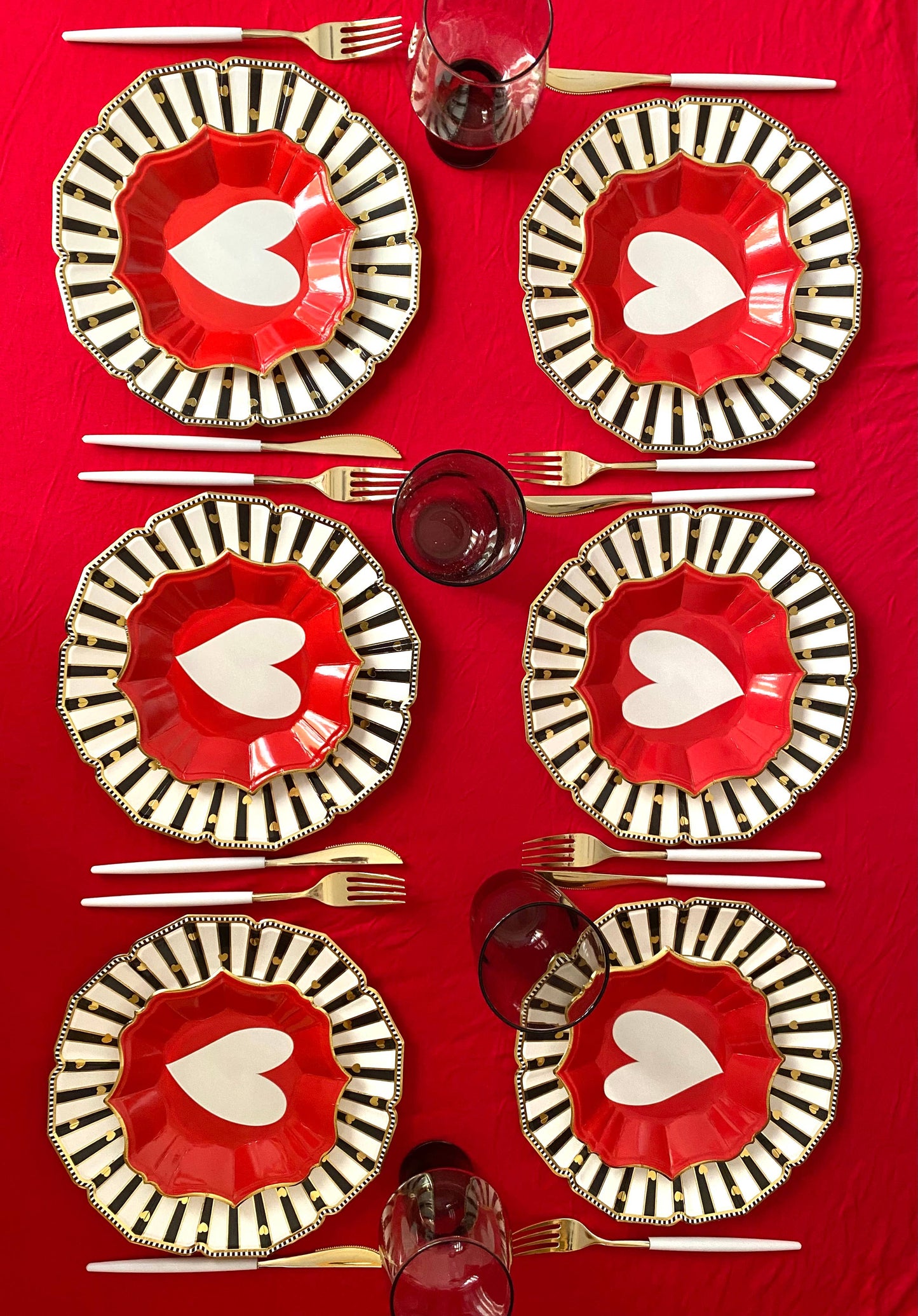 Eid Creations - 8 Love Dinner Plates