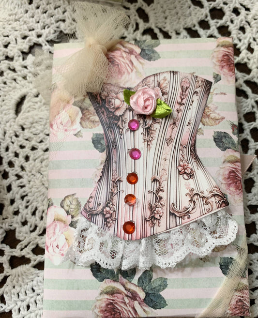 MOMENTS IN THYME - Victorian Corset Sachets: Pink