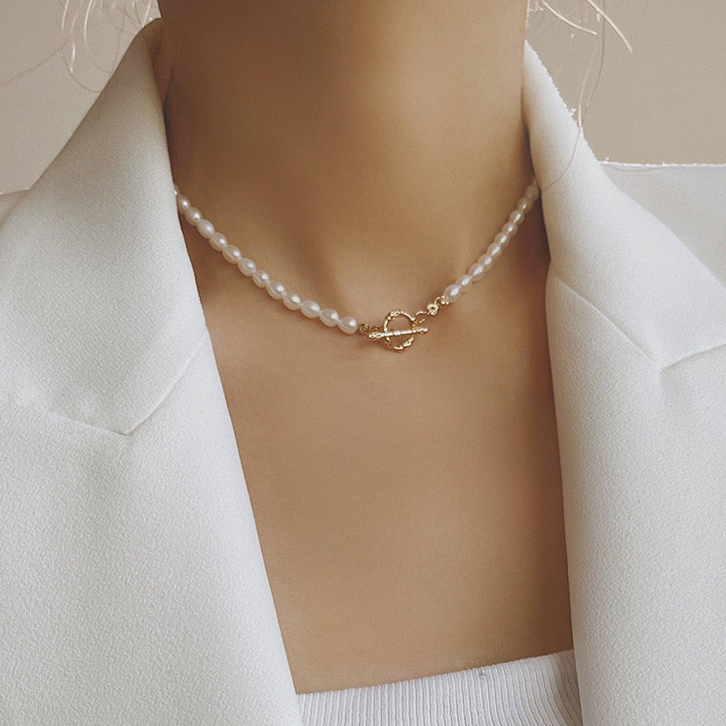Cici’De Jewelry Amsterdam - Timeless Pearl Bead Necklace with OT buckle