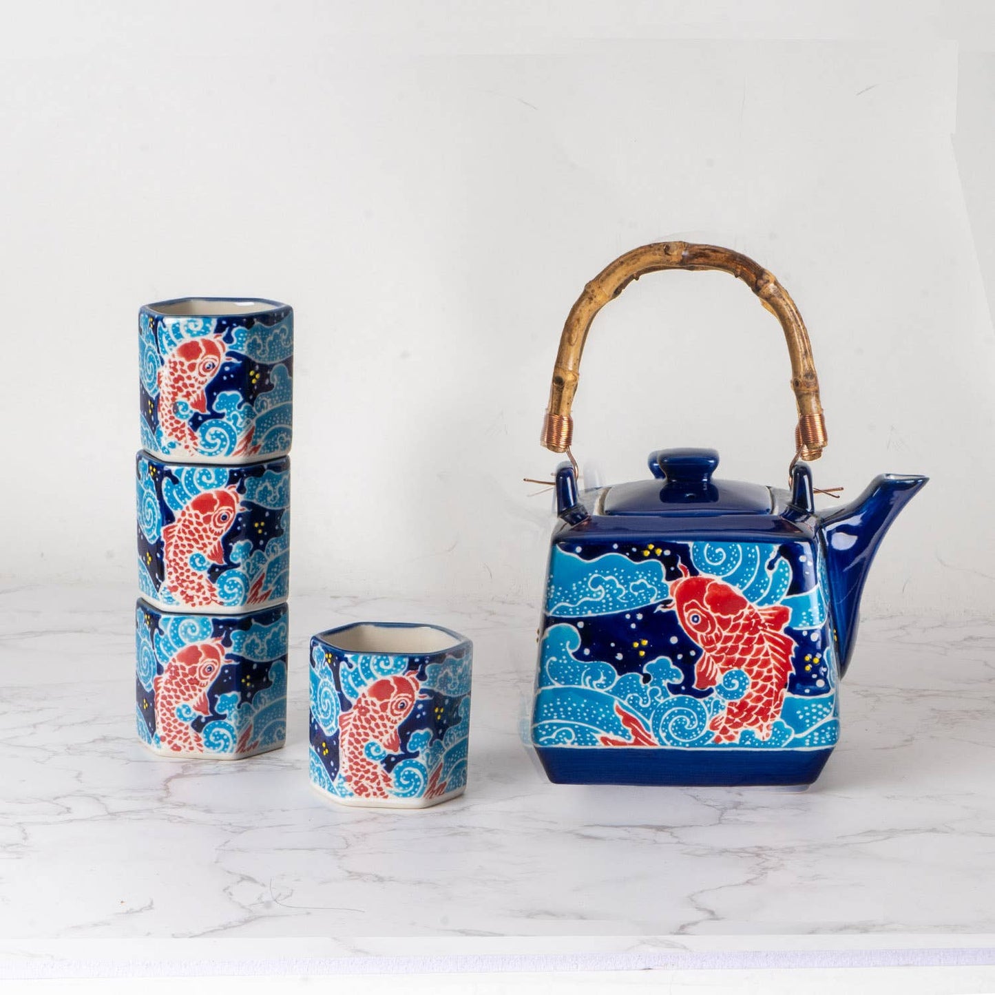 Urban Tokyo - Koi Fish Tea Set 20oz Tea Pot with 4 Cups