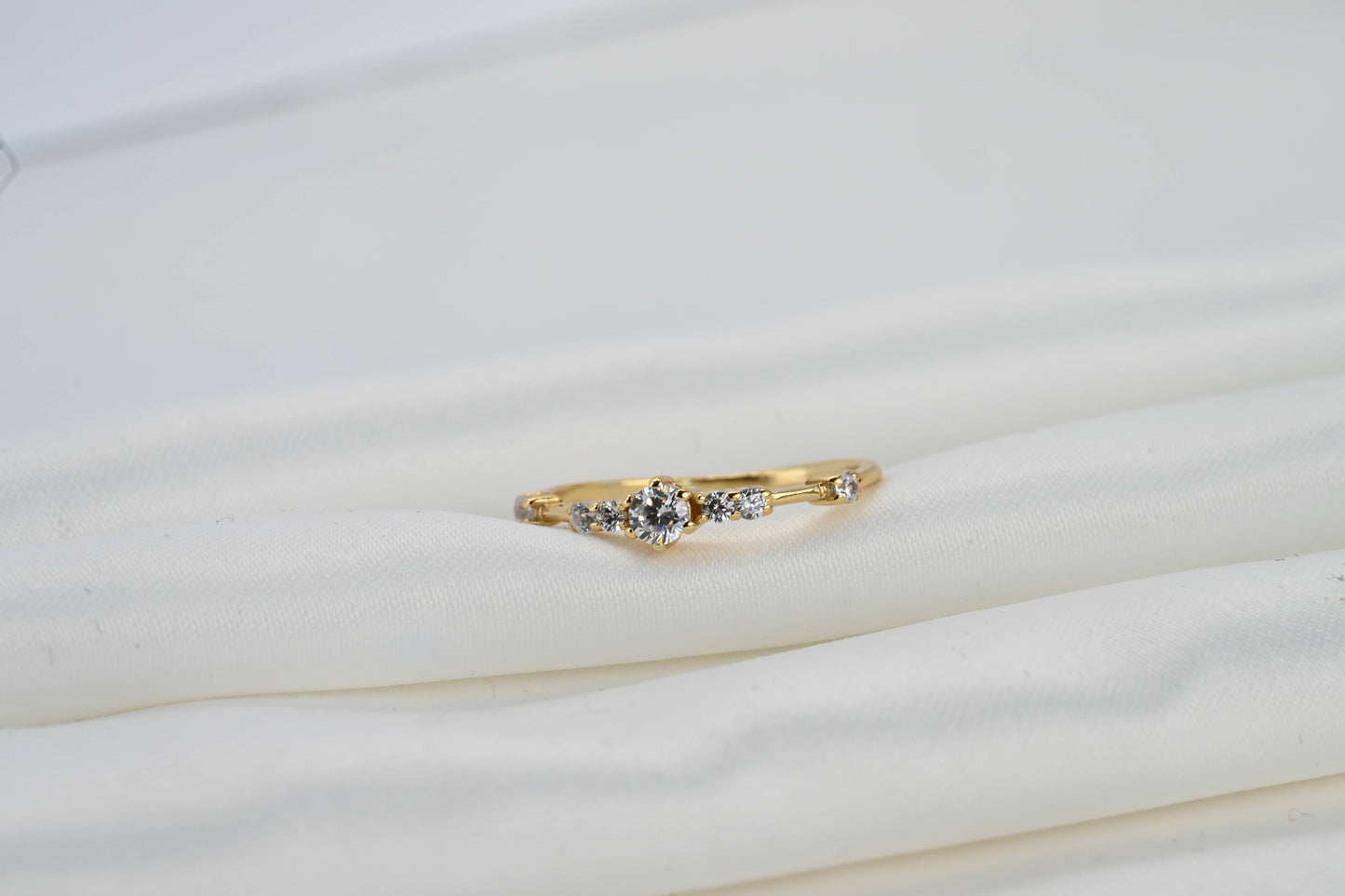 Blueyejewelry - Silver Diamond Ring - Sterling Silver Cluster CZ Ring 0447: 6