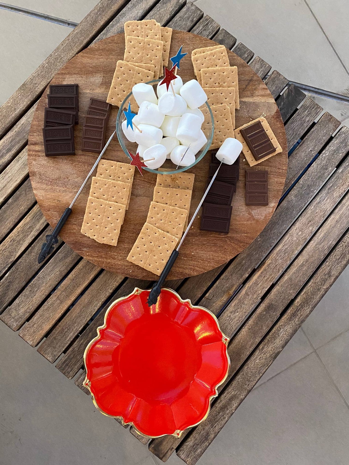 Eid Creations - 8 Ruby Dinner Plates