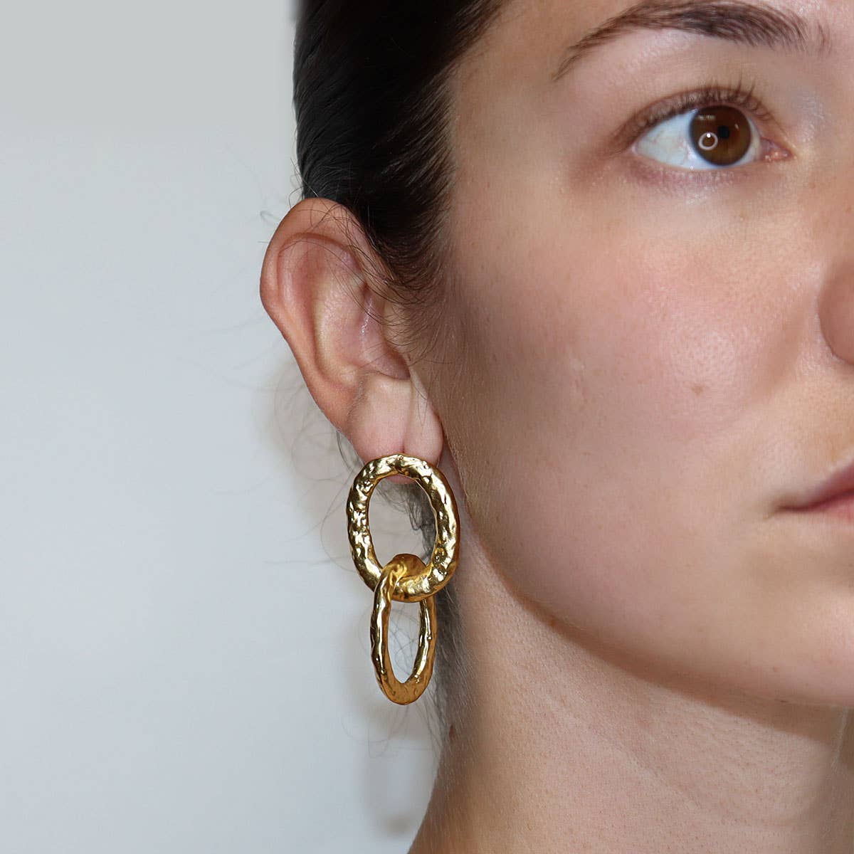 KARINE SULTAN - Hammered Links Earrings