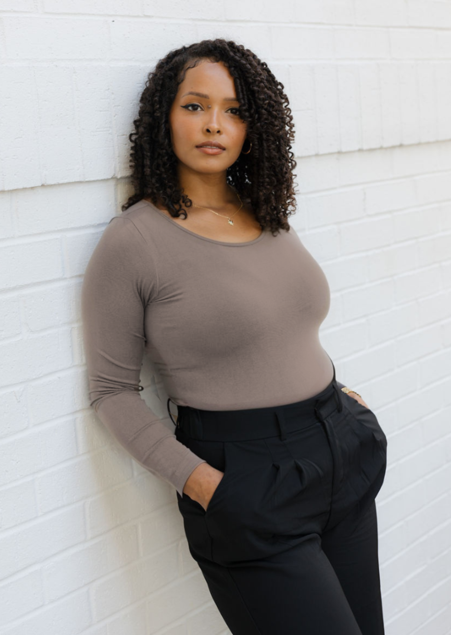 ELIETIAN - Reversible Long Sleeve - Curvy Fit: Burgundy