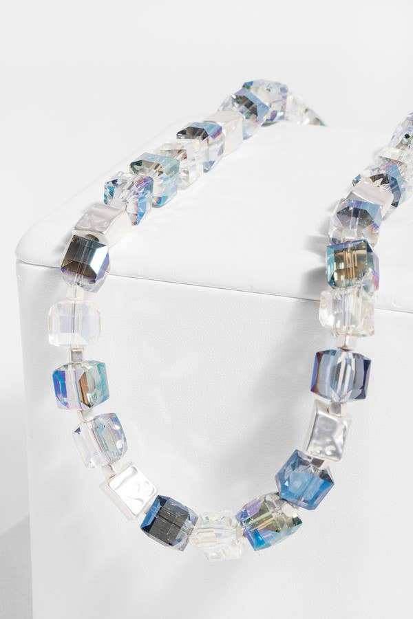 SAACHI - Faceted Glass Bead and Stone Necklace: Navy