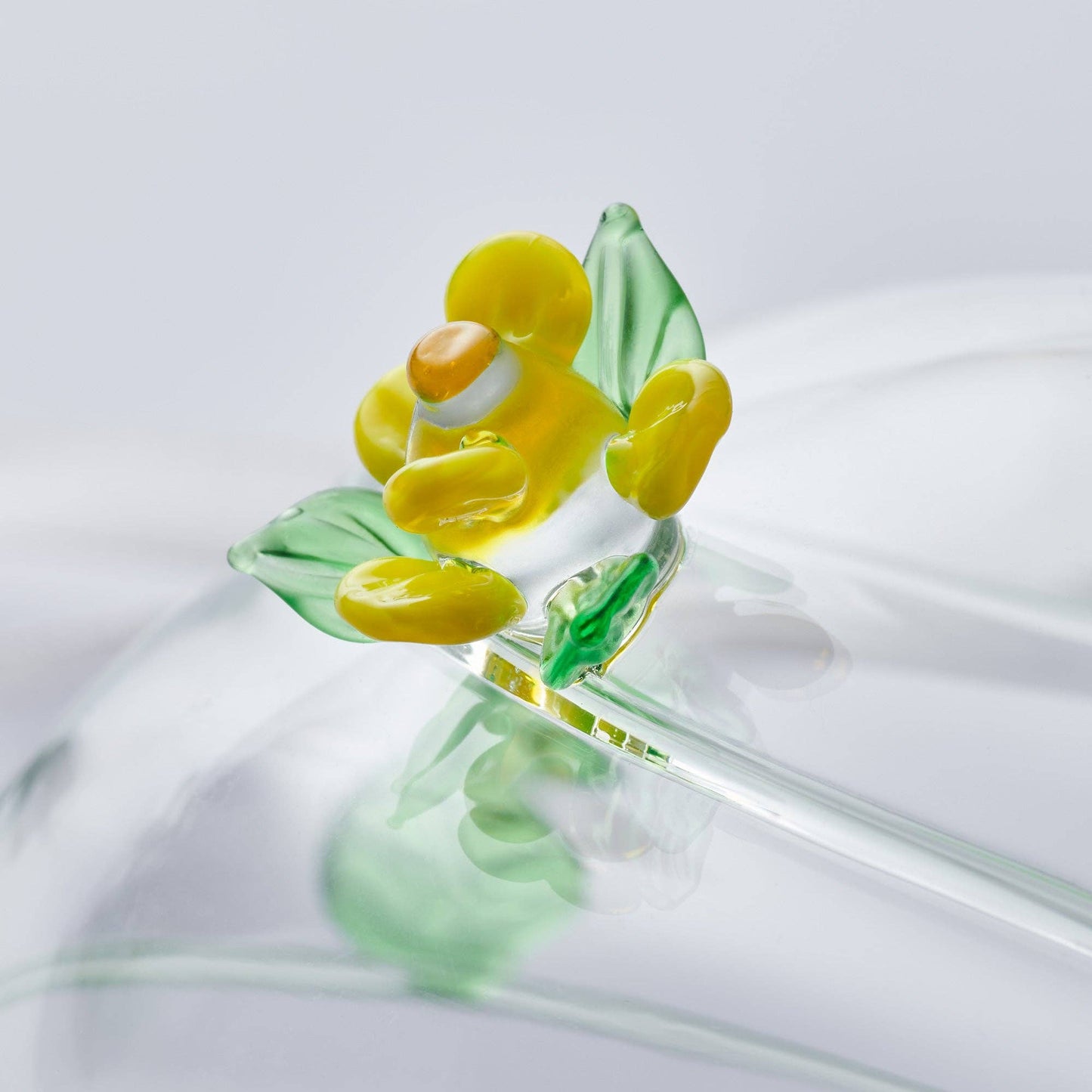 Sienna Glass - 10cm Glass Globe - Wildlife Collection - Butterfly