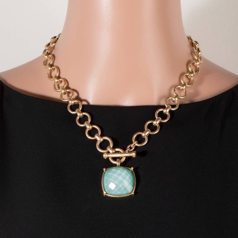 The Looks by Fame Accessories - Large Square Faceted Stone Pendant Toggle Chain Necklace: SNOW
