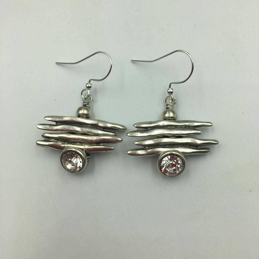 Volare - Solar Spike Earrings: Amethyst