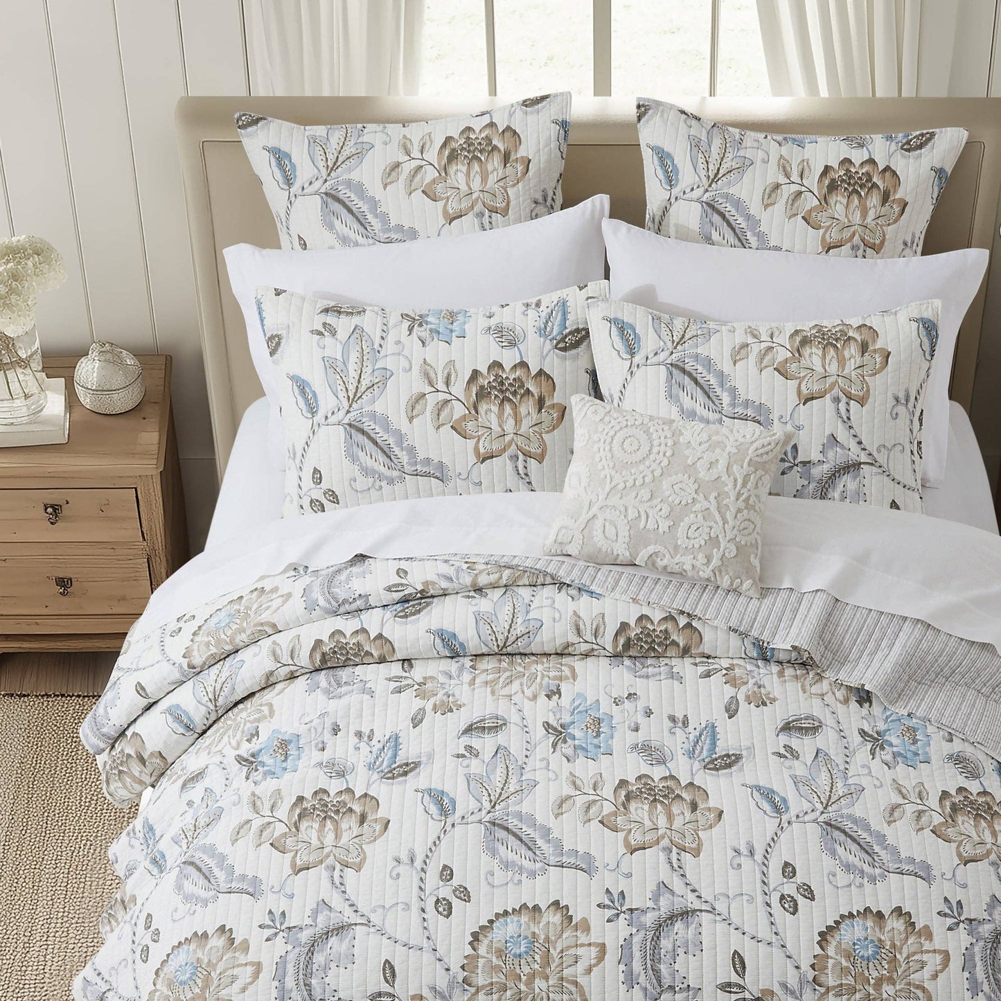Levtex Home - Maileen Quilt Set: Neutral Blue / King/Cal King