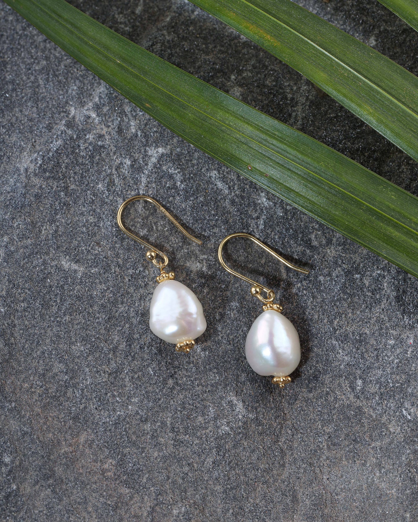 Tiramisu - 14K Gold Plated Silver Mother Of Pearl Gemstone Earring