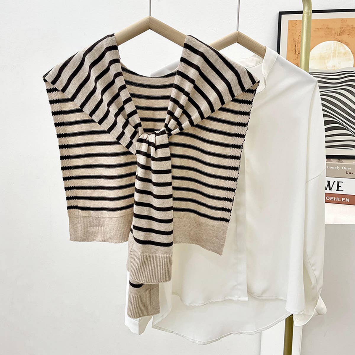ACCITY - STRIPED KNITTED OUTER SHAWL_CWASC0758: OFFWHITE / (OS) 1