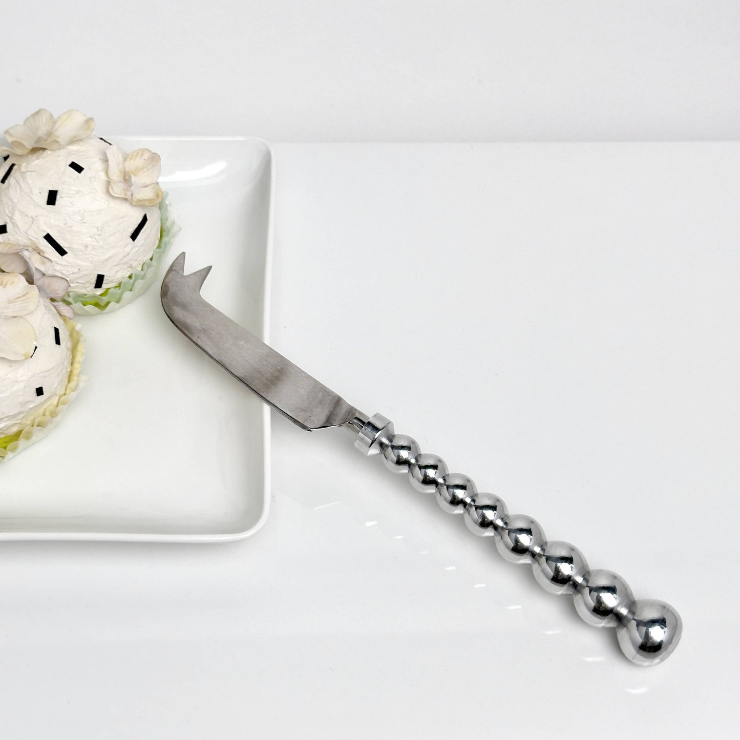 India Handicrafts Inc - Beaded Aluminum Spreader