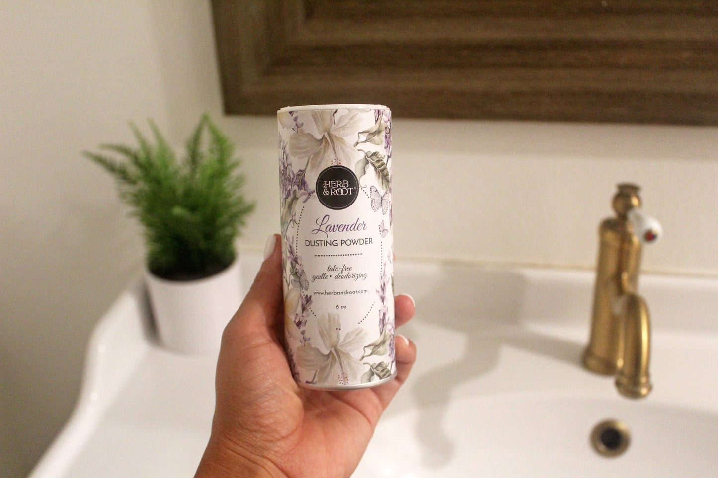 Herb & Root - Lavender Dusting Powder- Oprah's Favorite Things