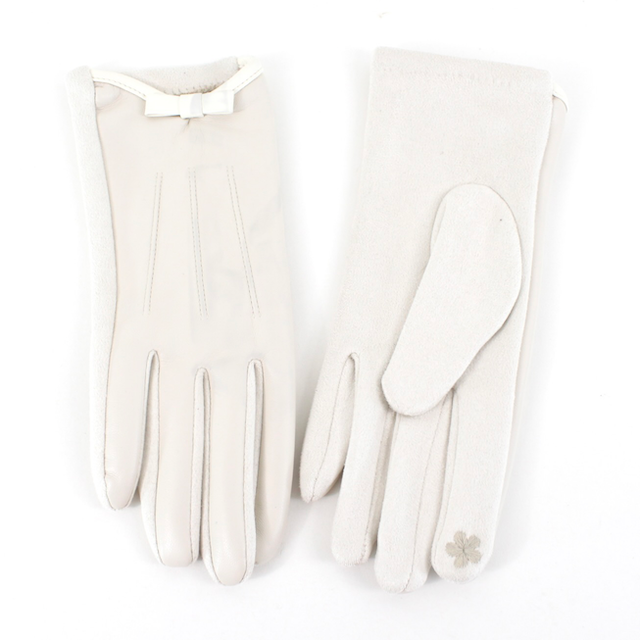Pretty Persuasions - A24010 White Bow Gloves: 04 Camel
