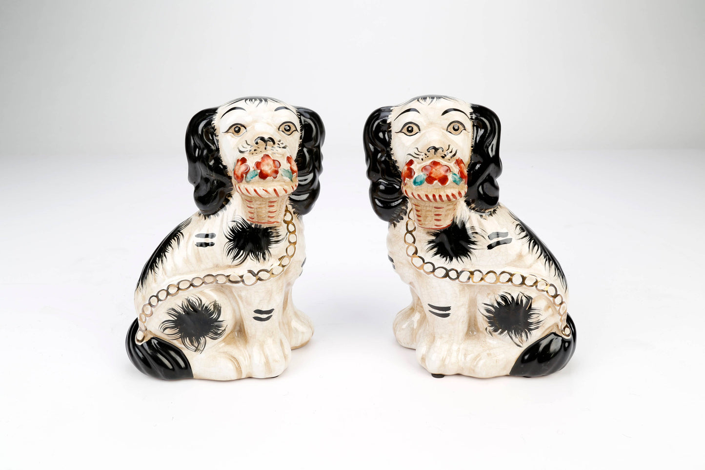 AA Importing - Staffordshire Dog Pair with Flower Baskets, Black Finish