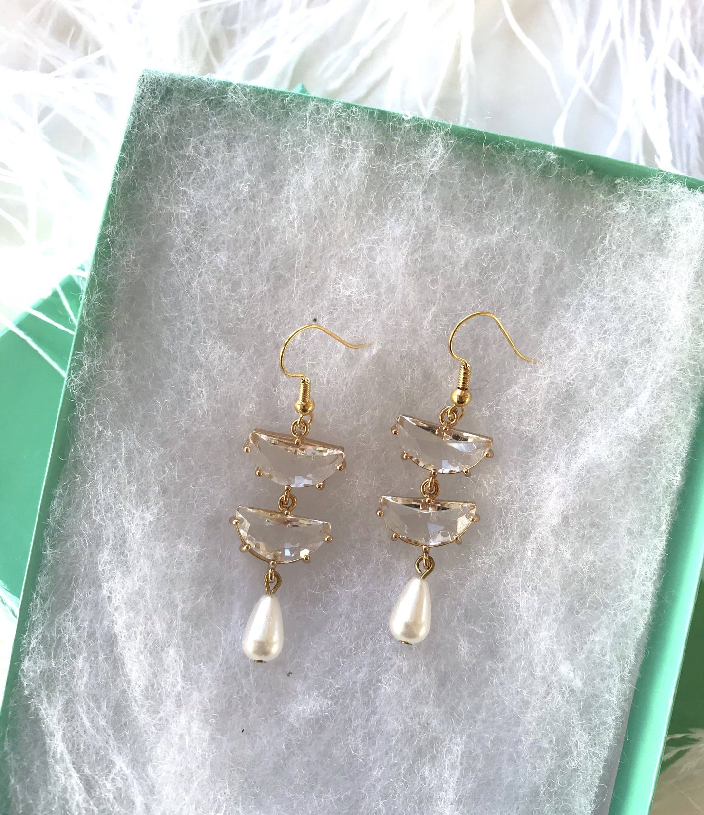 XTRA by Stacey - The Shannon Earring - Pearl