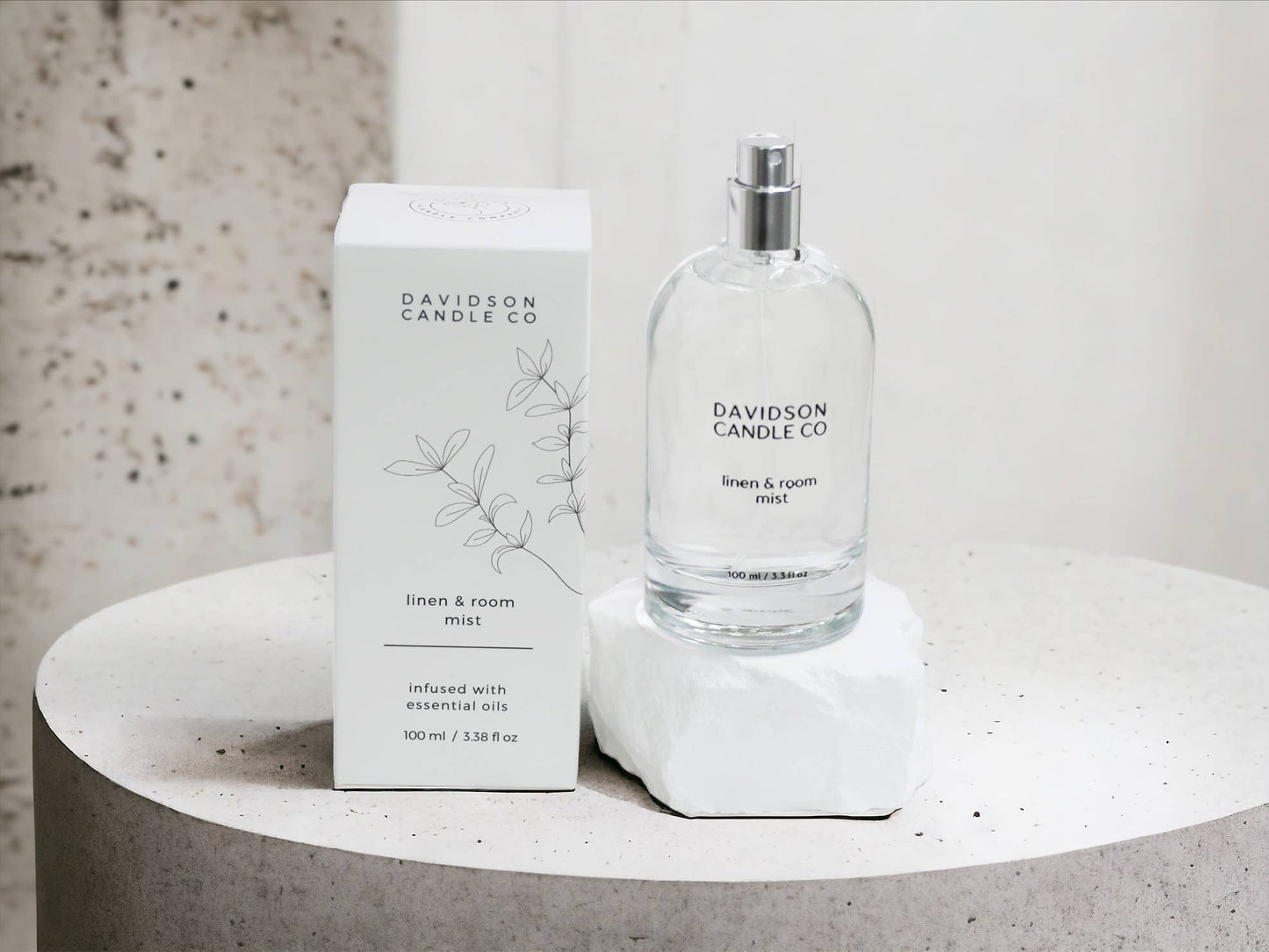 Davidson Candle Company LLC - Linen & Room Mist with Box / Air Freshener/ case of 6: Grapefruit