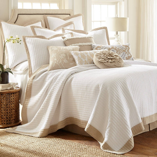 Levtex Home - Adobe Border Quilt Set: White / Full/Queen