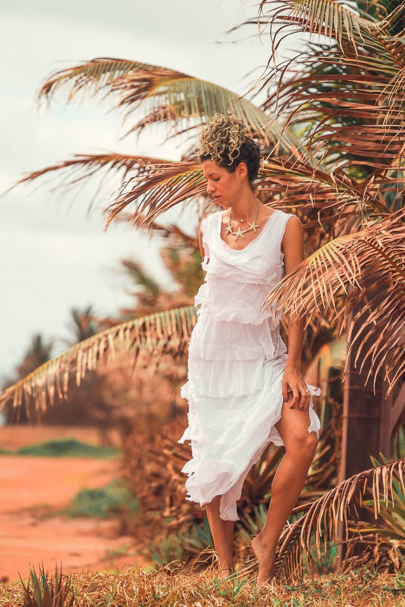 Dance in Paris - Women's Sleeveless Solid Maxi Dress, Multi Layers: One Size / Black