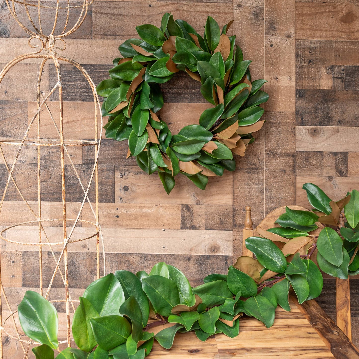 Mills Floral Company - Magnolia Leaf Wreath - 23 Inch