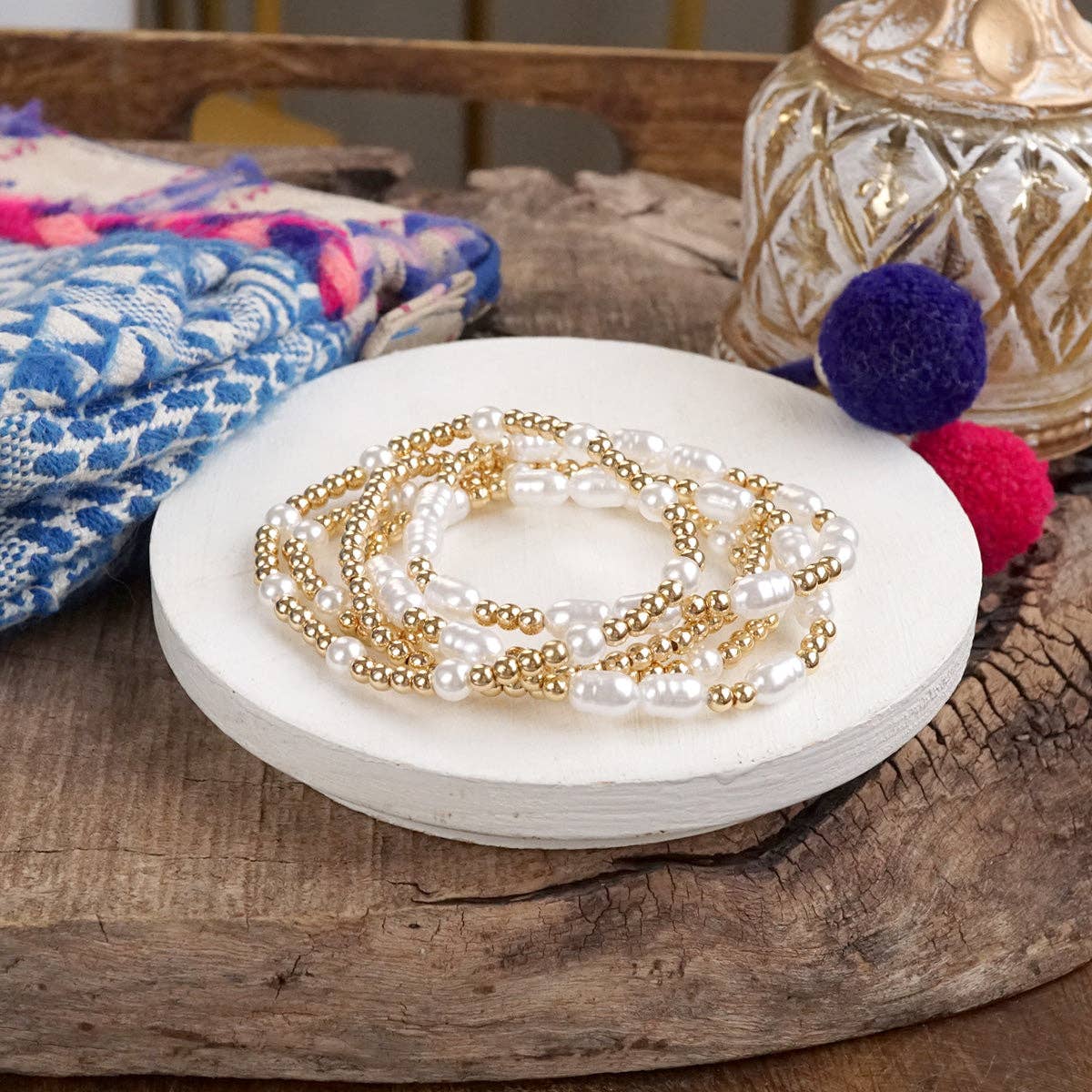 PennyLine inc - Pearl & Gold Beaded Stretch Bracelet Set – Set of 5