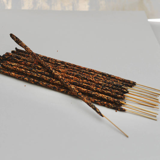 Auxilium Curations, LLC - Frankincense Smudge Incense Sticks 16 sticks