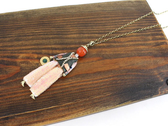 Pretty Persuasions - N23188B Stone Adorned French Doll Stainless Steel Necklace: 07 GD/French Doll 7